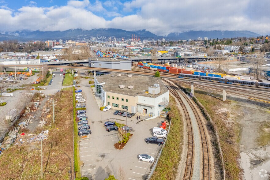 More Photos Of 1868 Glen Dr, Vancouver Office For Lease