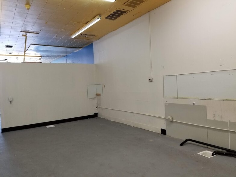 More Photos Of 903-915 N 16th St, Phoenix Storefront Retail Office For Lease