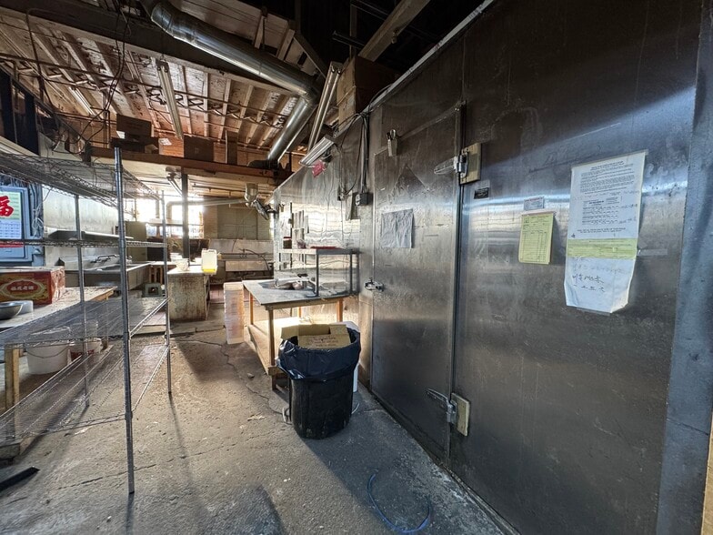 More Photos Of 1836 127th St, College Point Industrial For Lease