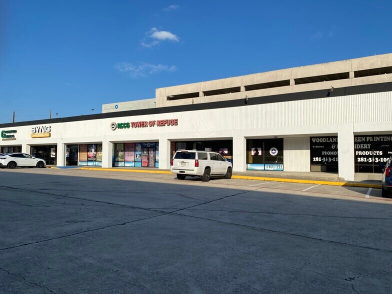 More Photos Of 285 Sawdust Rd, Spring General Retail For Lease