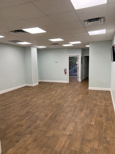 More Photos Of 1857 San Marco Rd, Marco Island Office Residential For Sale