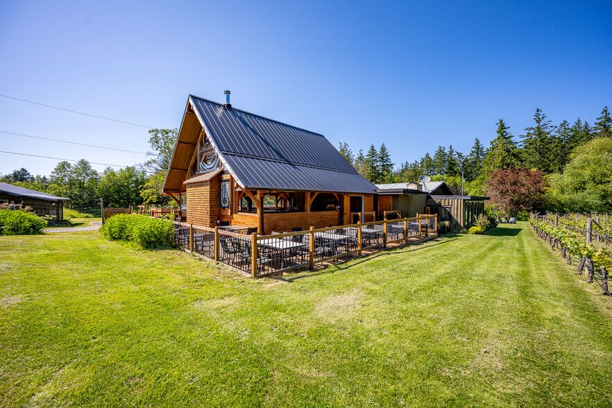 More Photos Of 1885 Central Rd, Hornby Island Land For Sale