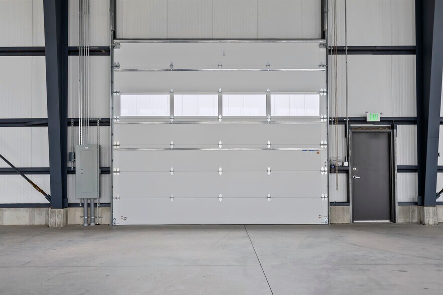 More Photos Of 1242 N 2000 W, Farr West Light Manufacturing For Sale