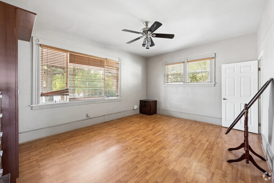More Photos Of 412 N San Gabriel Ave, Azusa Daycare Center For Lease