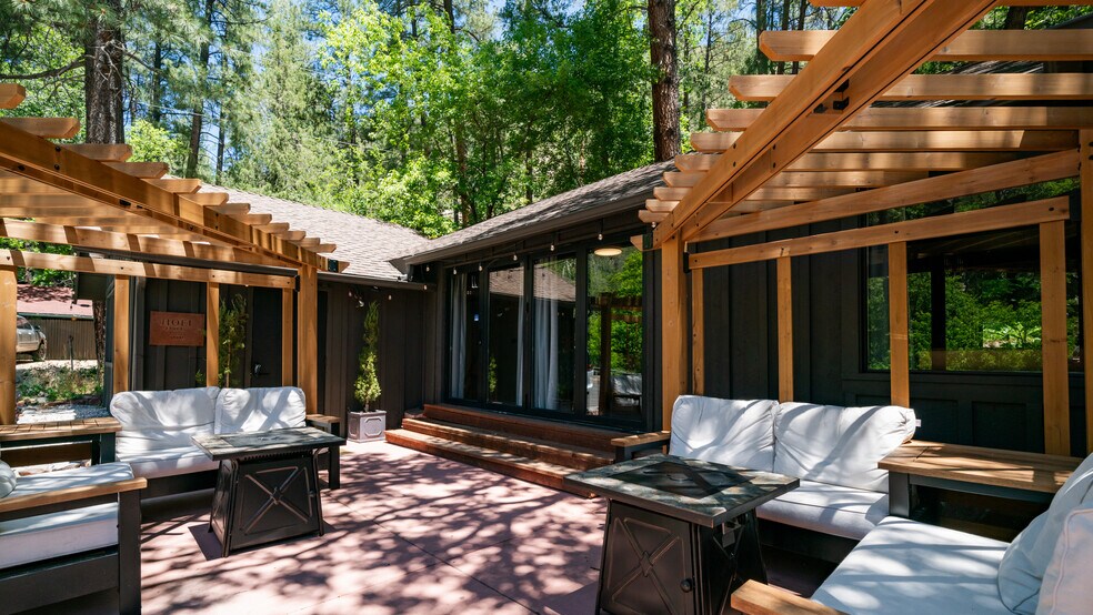 More Photos Of 9448 State Rte 89A, Sedona Restaurant For Sale