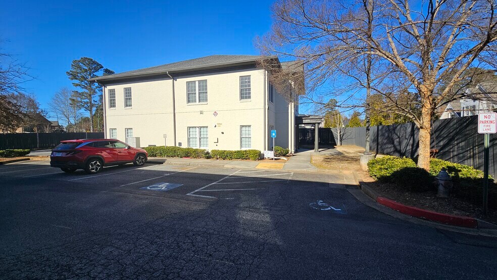 More Photos Of 1830 Peachtree Pky, Cumming Medical For Sale