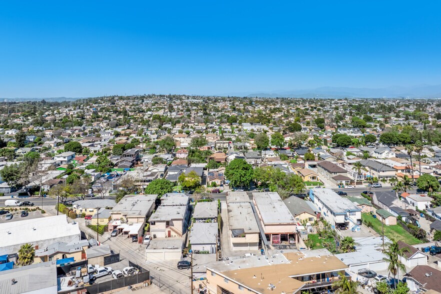 More Photos Of 534 Hyde Park Pl, Inglewood Apartments For Sale