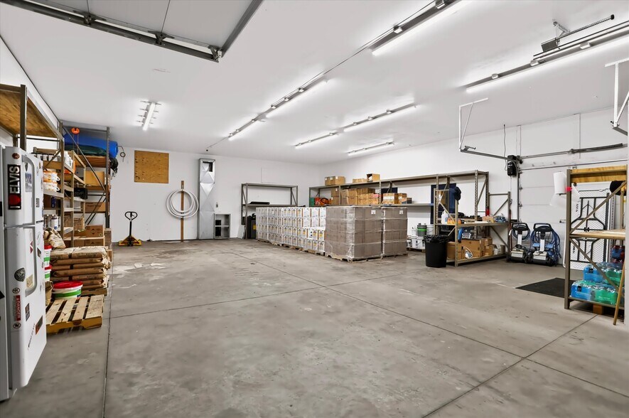 More Photos Of 291 E Two Cent Rd, Bargersville Warehouse For Sale