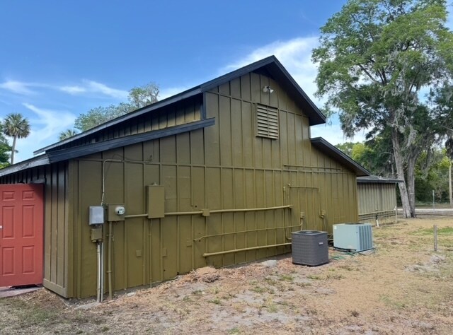 More Photos Of 1030 Camphor Ln, Deland General Retail For Sale