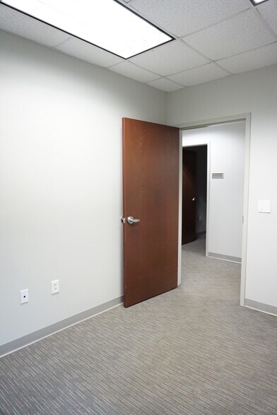 More Photos Of 6880 Perry Creek Rd, Raleigh Office For Lease