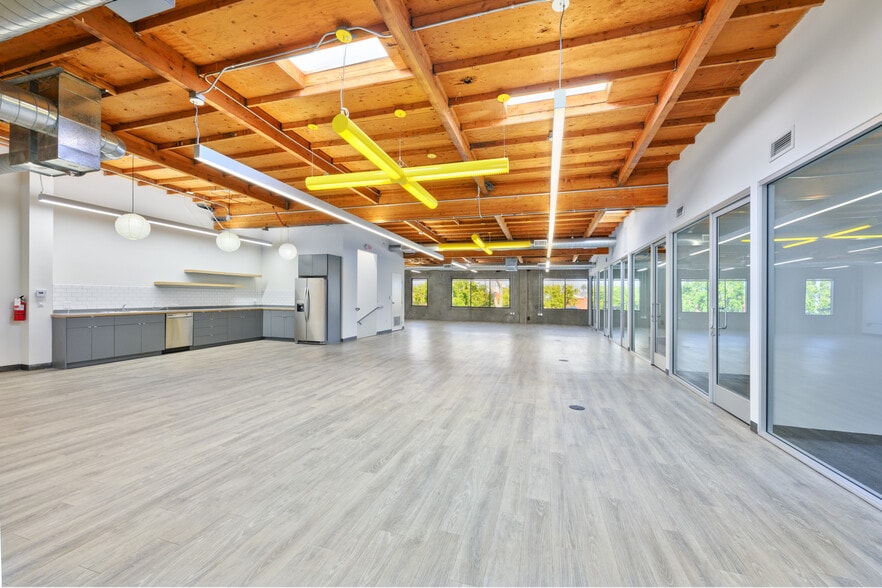 More Photos Of 2036-2048 Armacost Ave, Los Angeles Loft Creative Space For Lease