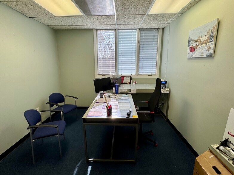 More Photos Of 2200 Opitz Blvd, Woodbridge Medical For Sale