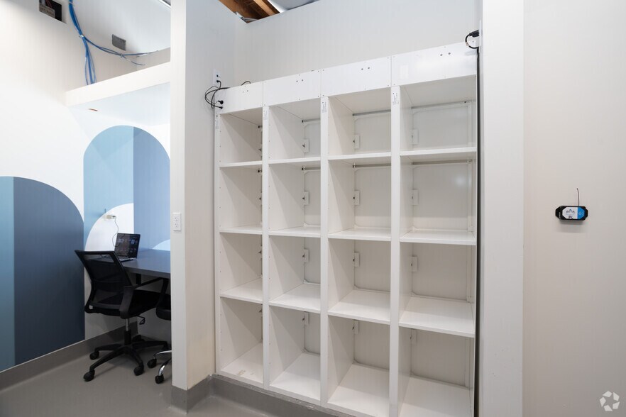 More Photos Of 1411 W Sunset Blvd, Los Angeles Loft Creative Space For Lease