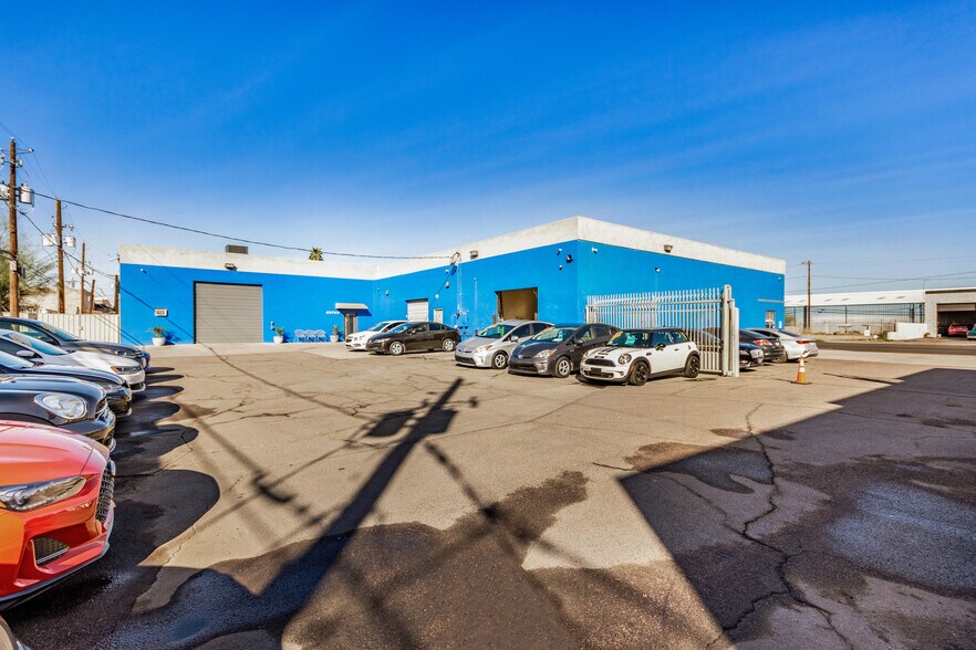 More Photos Of 4105 E University Dr, Phoenix Service For Lease