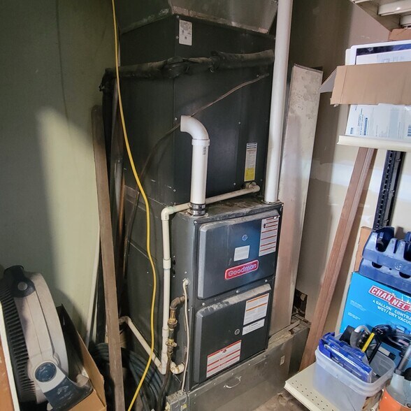 More Photos Of 735 Dimery Ave, Beaver Crossing Convenience Store For Sale