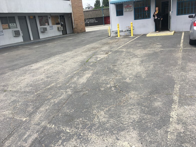 More Photos Of 4920 Lankershim Blvd, North Hollywood Office For Lease
