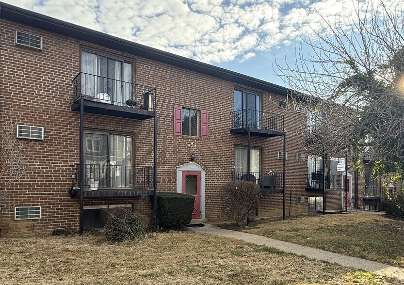 Primary Photo Of 1007-1023 Bullock Ave, Lansdowne Apartments For Sale