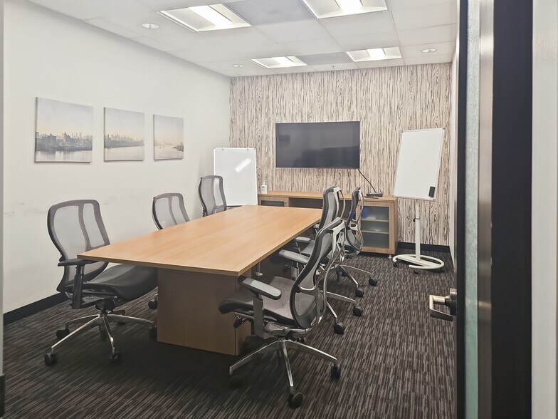 More Photos Of 3000 El Camino Real, Palo Alto Coworking Space