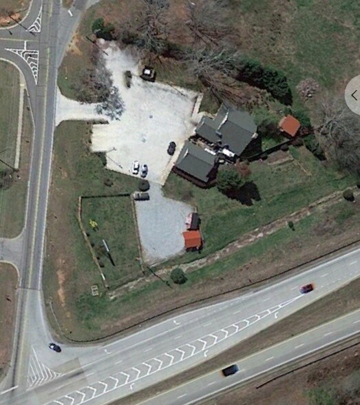 More Photos Of 386 Highway 82 S, Jefferson Restaurant For Sale