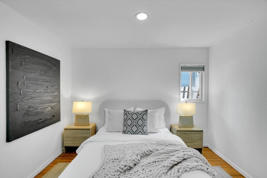 More Photos Of 828 Hill St, Santa Monica Apartments For Sale