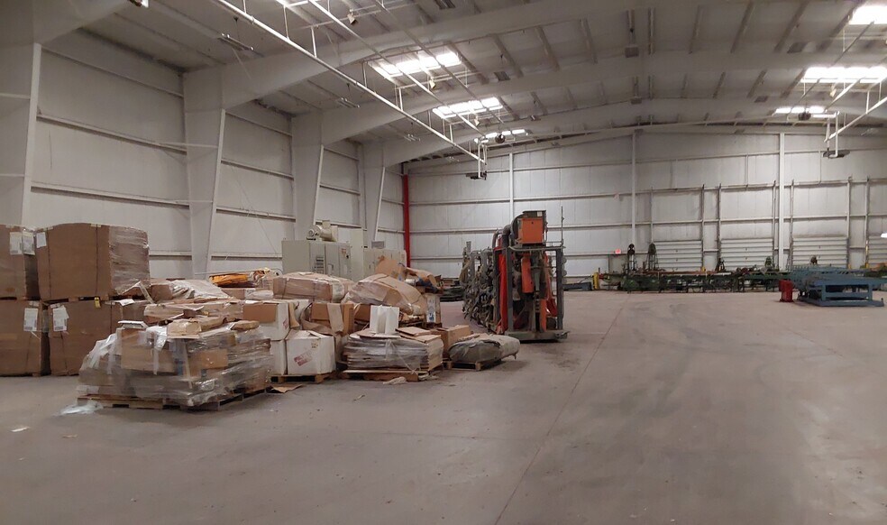 More Photos Of 509 Mill St, Montello Warehouse For Lease