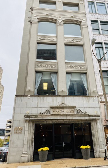More Photos Of 1108 Olive St, Saint Louis Office For Sale