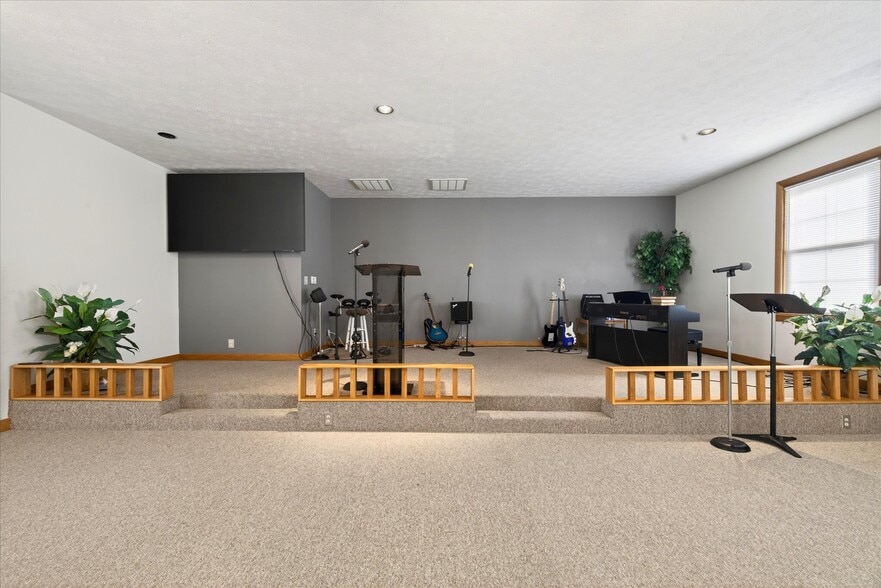 More Photos Of , Spencer Specialty For Sale