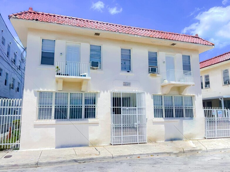 Primary Photo Of 711 NW 1st St, Miami Apartments For Sale