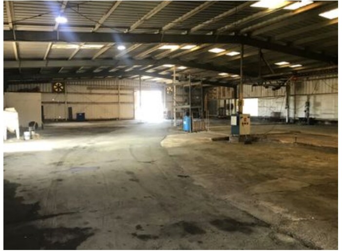 More Photos Of 406 S Royal St, Mobile Service For Lease