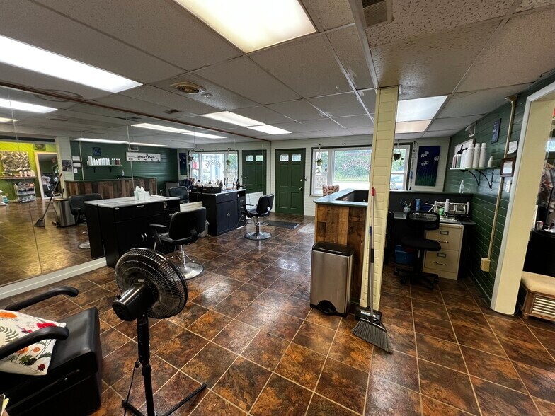 More Photos Of 531 Old State Route 74, Cincinnati General Retail For Sale
