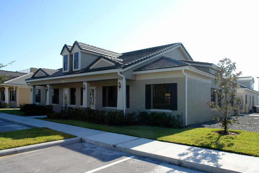 More Photos Of 10829 Dylan Loren Cir, Orlando Medical For Lease