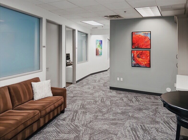 More Photos Of 16930 E Palisades Blvd, Fountain Hills Coworking Space
