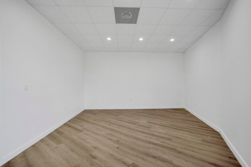 More Photos Of 26600 Cook Rd #306 fld, Katy Medical For Lease