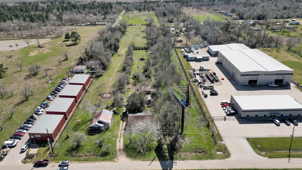 More Photos Of 3615 10th St, Brookshire Land For Sale