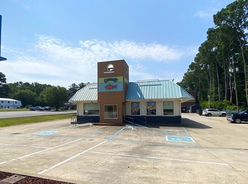 More Photos Of 656 Bush River Rd, Columbia General Retail For Sale