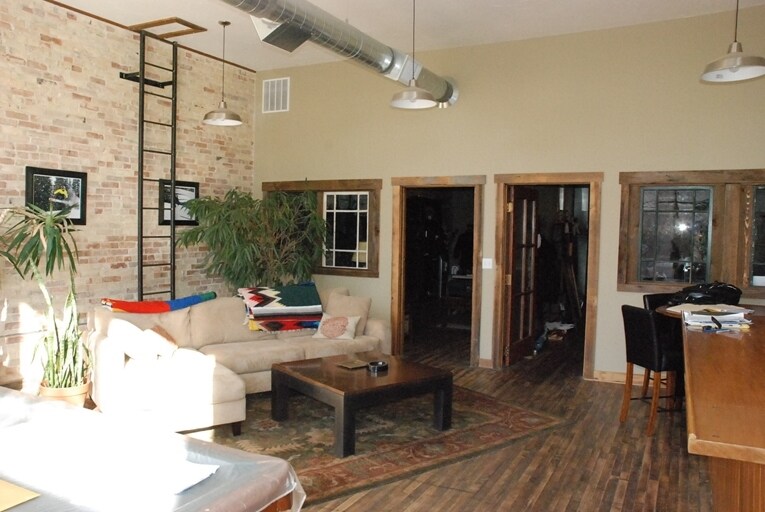 More Photos Of 127 S Union St, Traverse City Restaurant For Sale