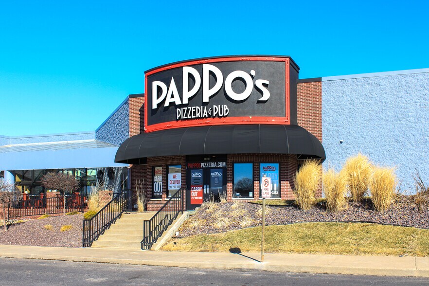 More Photos Of 405-425 N 32nd St, Quincy Freestanding For Lease