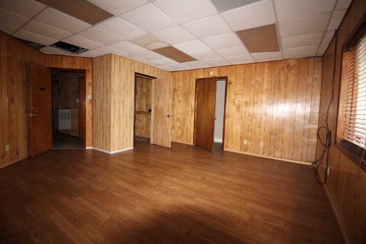 More Photos Of 13603 Topper Cir, San Antonio Warehouse For Lease