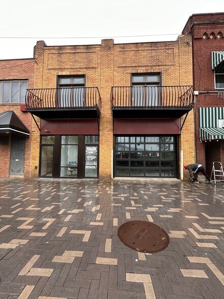 Primary Photo Of 309 Court Ave NW, Canton Storefront Retail Office For Lease