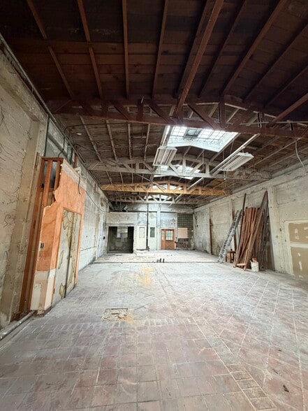 More Photos Of 233-235 Baldwin Ave, San Mateo Storefront For Lease
