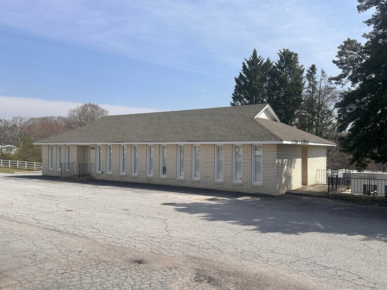 Primary Photo Of 1405 Old Grove Rd, Greenville Office For Sale