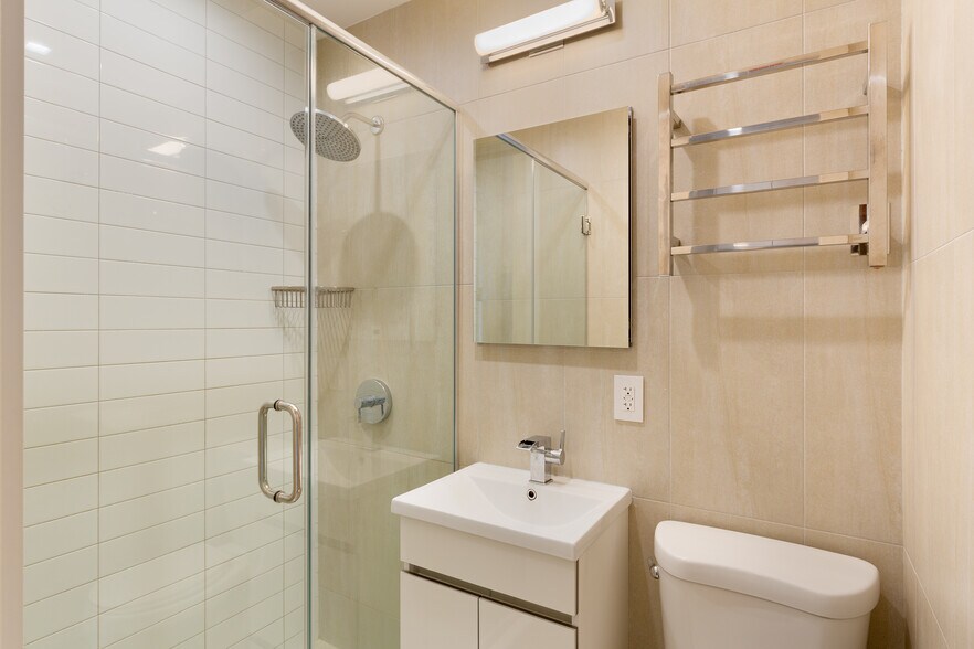 More Photos Of 59-61 Thompson St, New York Apartments For Sale