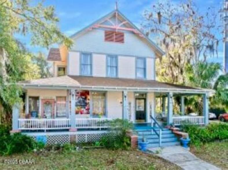More Photos Of 228 W Howry Ave, Deland Storefront Retail Office For Sale