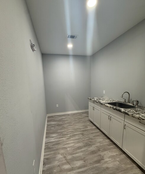 More Photos Of 24036 Grand Pines Rd, Magnolia Unknown For Lease