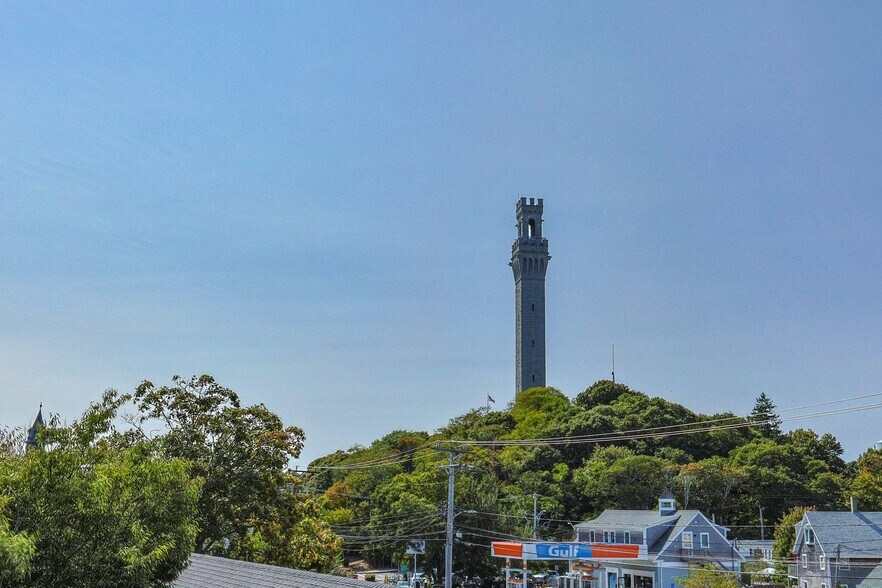 More Photos Of 139 A Bradford St, Provincetown Storefront Retail Residential For Sale