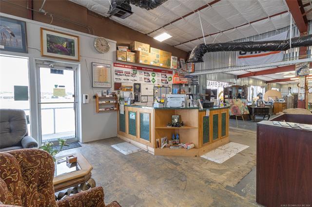 More Photos Of 1631 US HWY 69 Hwy, Mcalester Storefront Retail Office For Sale