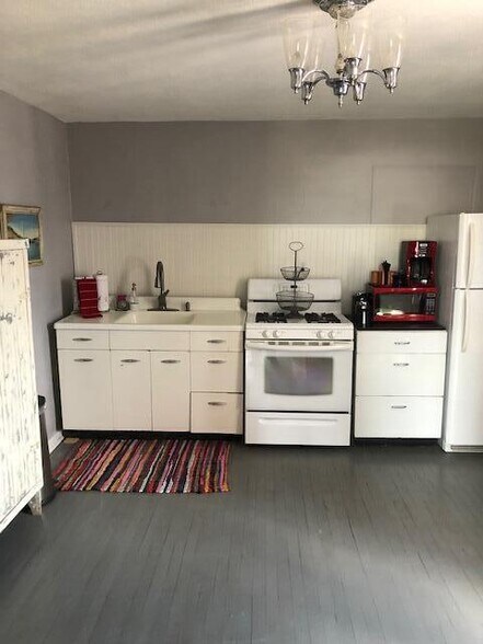 More Photos Of 230 W First St, Trinidad Apartments For Sale