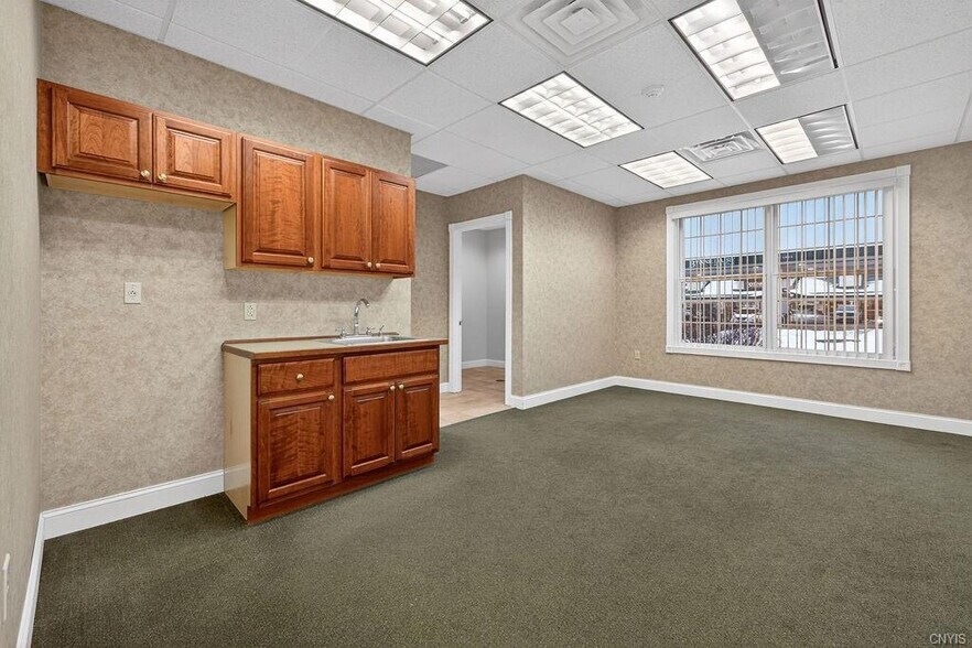 More Photos Of 7812 Turin Rd, Rome Office For Sale