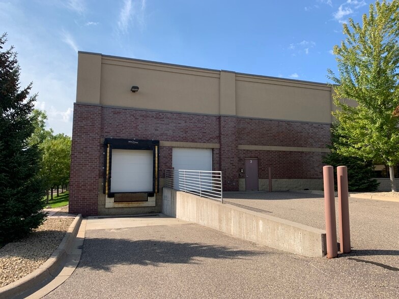 More Photos Of 3000 Ames Crossing Rd, Eagan Research And Development For Sale