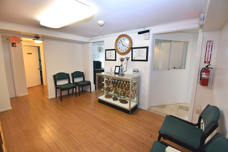 More Photos Of 1063 Palisade Ave, Fort Lee Office For Sale